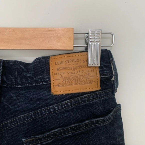 Levi's High Rise Button Fly Wedgie Fit Jean Premium Denim Size 24 - Picture 7 of 8